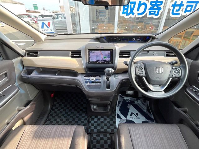 フリード1.5 G ホンダセンシング