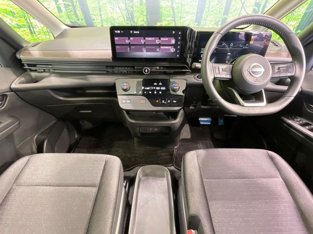 セレナ1.4 e-POWER ハイウェイスターV