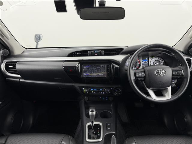 ハイラックス2.4 Z ディーゼル 4WD