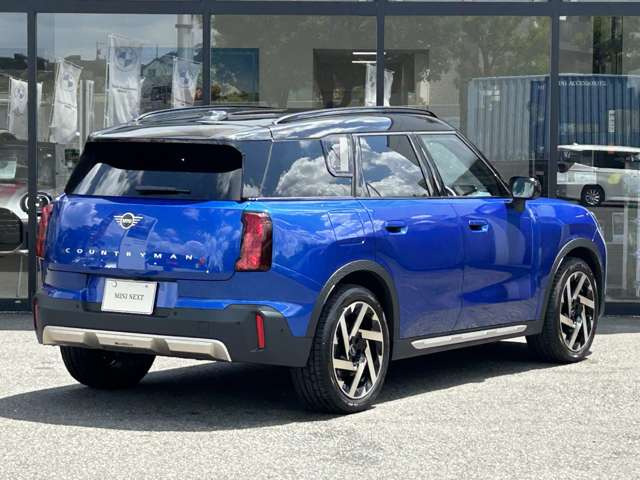 ミニカントリーマンS ALL4 DCT 4WD
