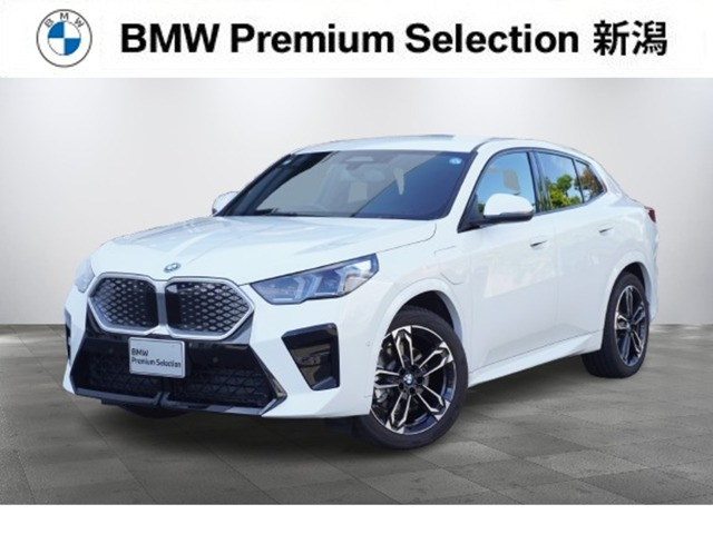 iX2xドライブ30 Mスポーツ 4WD