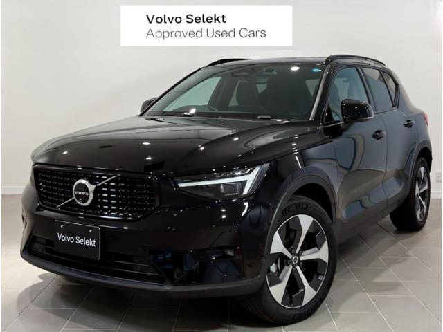 XC40ウルトラ B4 AWD ダークエディション 4WD