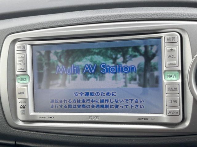 ヴィッツ1.3 F スマイルエディション