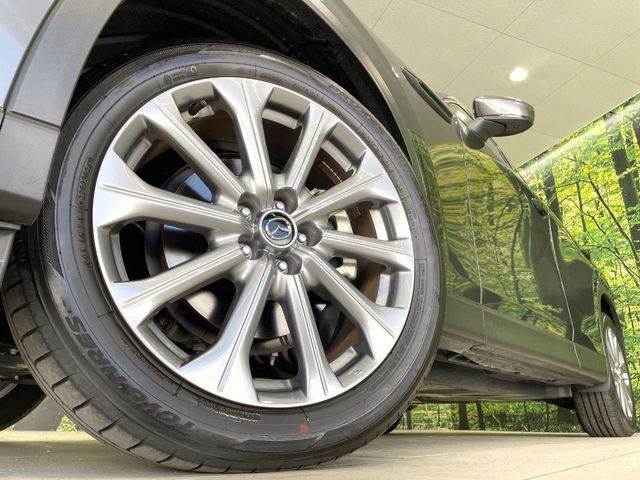 �y����20�C���`�A���~�z�C�[���z�O�ςɃ}�b�`���������A���~�z�C�[���𑕒����Ă���܂��B�e��ЊO�A���~�z�C�[����A�X�^�b�h���X�^�C�����戵�����Ă���܂��B���񂲑��k����������