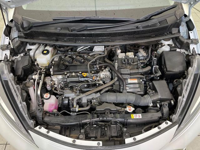 親切・丁寧な専門メカニックスタッフが応対!・車検・点検整備・事故等の修理などアフターサービスも安心。お車のカスタマイズもネクステージのサービススタッフまでご相談ください!