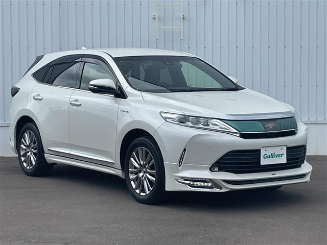 ハリアー2.5 ハイブリッド E-Four プレミアム メタル アンド レザーパッケージ 4WD