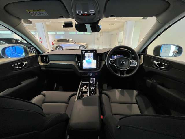 XC60プラス B5