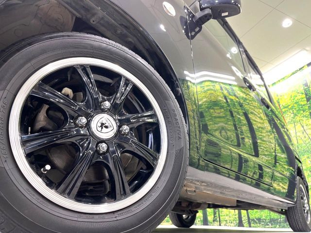 �y13�C���`�A���~�z�C�[���z�O�ςɃ}�b�`�����A���~�z�C�[���𑕒����Ă���܂��B�e��A���~�z�C�[����A�X�^�b�h���X�^�C�����戵�����Ă���܂��B���񂲑��k����������