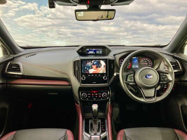 フォレスター1.8 STI スポーツ 4WD