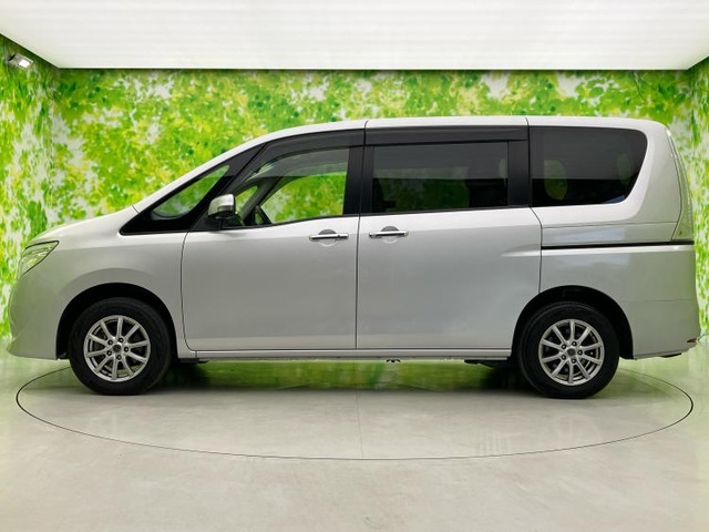 セレナ2.0 20G アドバンスドセーフティパッケージ 4WD