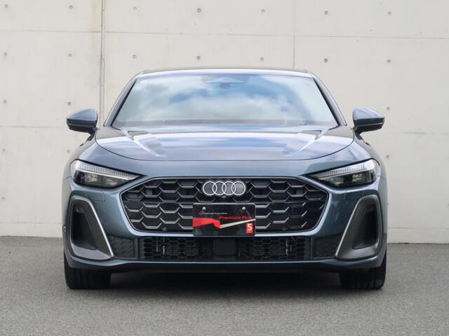 A5TFSI クワトロ 150kW Sラインパッケージ 4WD
