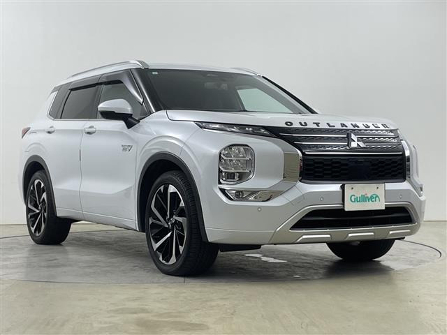 アウトランダーPHEV 2.4 P 4WD