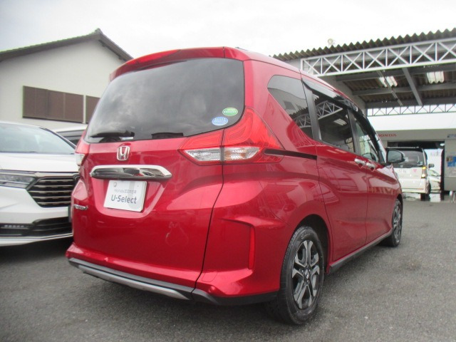 フリード+1.5 クロスター ホンダセンシング