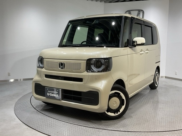 N-BOXファッションスタイル モノトーン