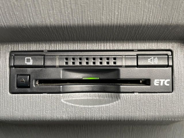 【ETC】高速道路の料金所をストレスなく通過!話題のスポットやサービスエリアに多い「スマートIC」利用時は必須のアイテムです。当店でセットアップを実施、ご納車当日からすぐにご利用いただけます!