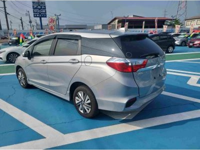 シャトル1.5 ハイブリッド ホンダセンシング 4WD