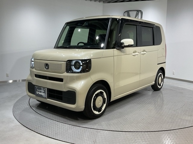 N-BOXファッションスタイル モノトーン