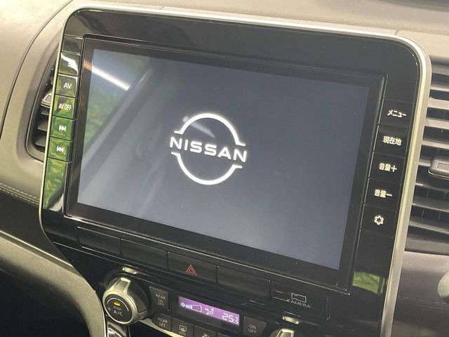 セレナ