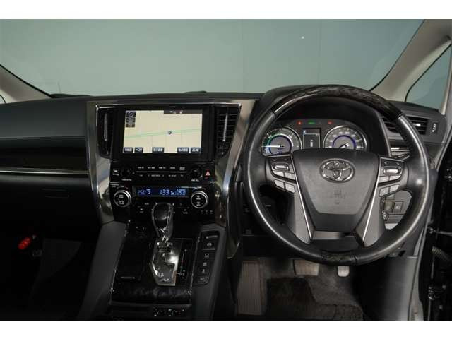 アルファードハイブリッド 2.5 SR Cパッケージ E-Four 4WD