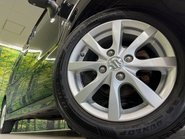 �y����14�C���`�A���~�z�C�[���z�O�ςɃ}�b�`���������A���~�z�C�[���𑕒����Ă���܂��B�e��ЊO�A���~�z�C�[����A�X�^�b�h���X�^�C�����戵�����Ă���܂��B���񂲑��k����������