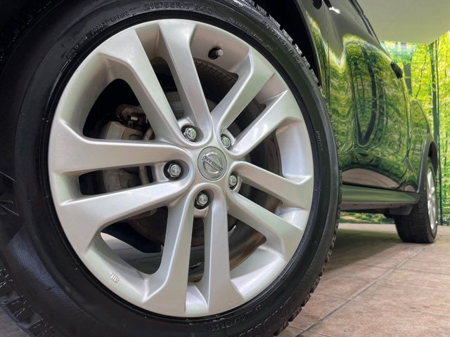 �y����17�C���`�A���~�z�C�[���z�O�ςɃ}�b�`���������A���~�z�C�[���𑕒����Ă���܂��B�e��ЊO�A���~�z�C�[����A�X�^�b�h���X�^�C�����戵�����Ă���܂��B���񂲑��k����������