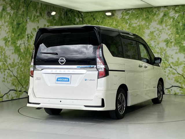 セレナ1.2 e-POWER ハイウェイスターV