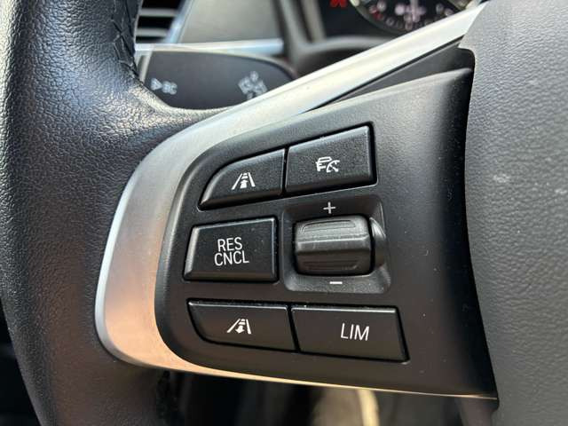 X1xドライブ 18d xライン エディション ジョイプラス 4WD