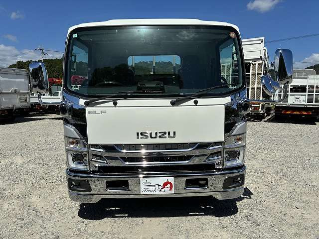 エルフ