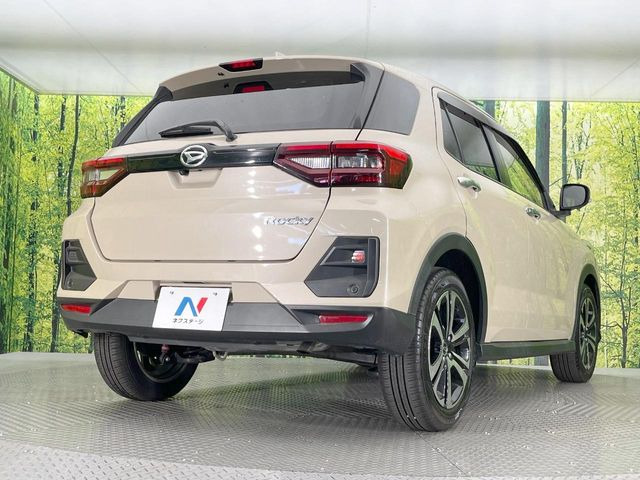 �������x�̃K���X�疌�ŝ����͂������A�㎿�ȃc���E����������B���O����_���J�����؂Ȉ��Ԃ�ی삵�A�F�����E�򉻂�h�~�B�u�e�X�v���b�V���R�[�g�v�A�u�e�v���~�b�T�R�[�g�v���炨�I�т��������܂��B