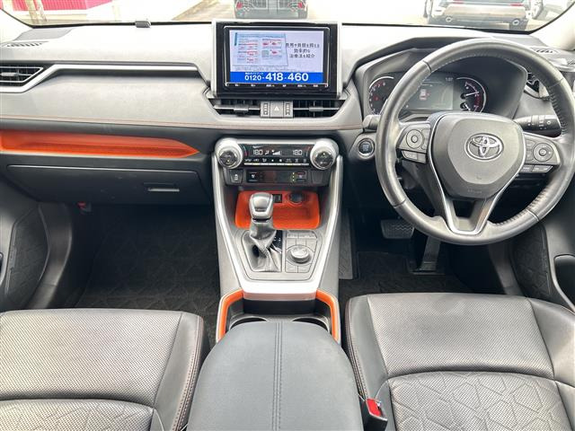 RAV42.0 アドベンチャー 4WD
