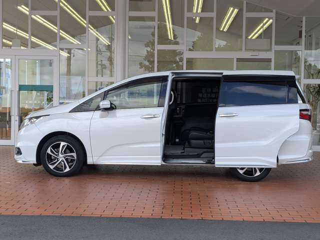 オデッセイ2.4 アブソルート EX 4WD