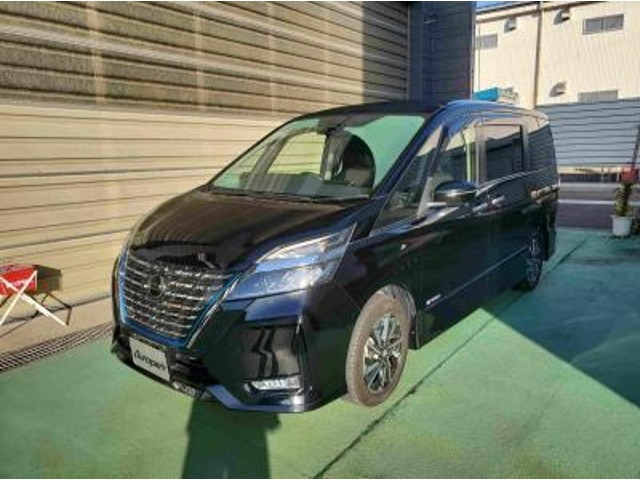 セレナ1.2 e-POWER ハイウェイスターV