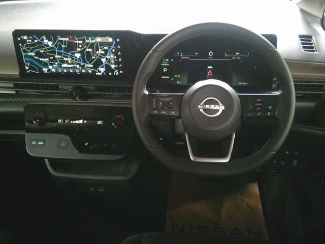 セレナ1.4 e-POWER ハイウェイスターV