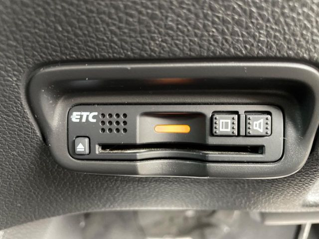 【ETC】高速道路の料金所をストレスなく通過!話題のスポットやサービスエリアに多い「スマートIC」利用時は必須のアイテムです。当店でセットアップを実施、ご納車当日からすぐにご利用いただけます!