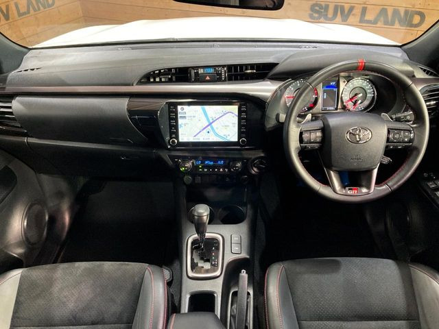 ハイラックス2.4 Z GRスポーツ ディーゼル 4WD