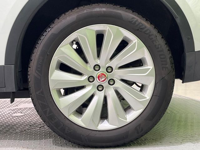 Eペイス2.0L P250 4WD