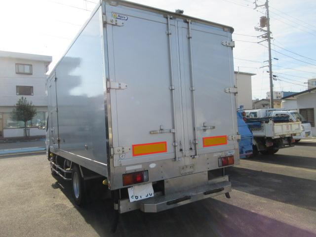 キャンター保冷車