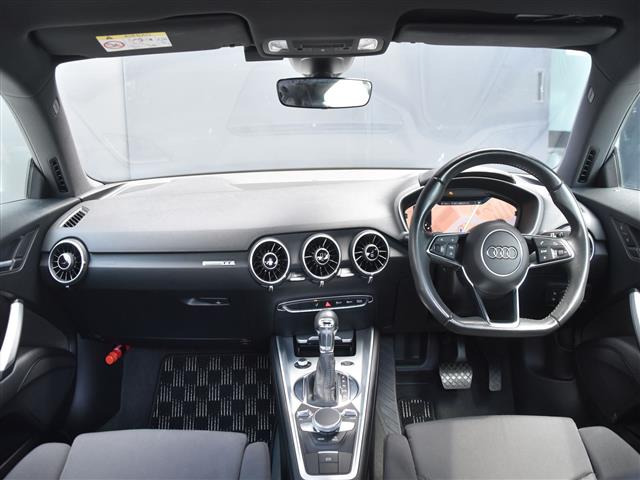 TTクーペ2.0 TFSI