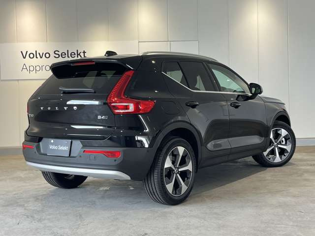 XC40ウルトラ B4 AWD セレクション 4WD
