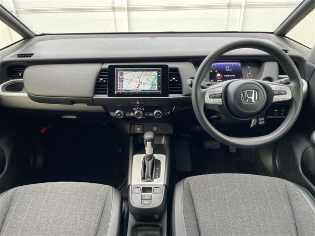 フィット1.3 ホーム 4WD