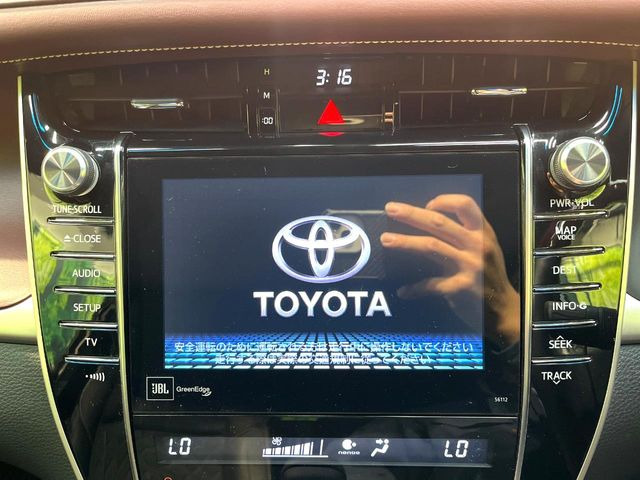 【JBLサウンドシステム付き純正ナビ】充実のナビ機能はもちろん、高度なチューニング能力が搭載されており、高音質な音楽をお楽しみいただけます♪