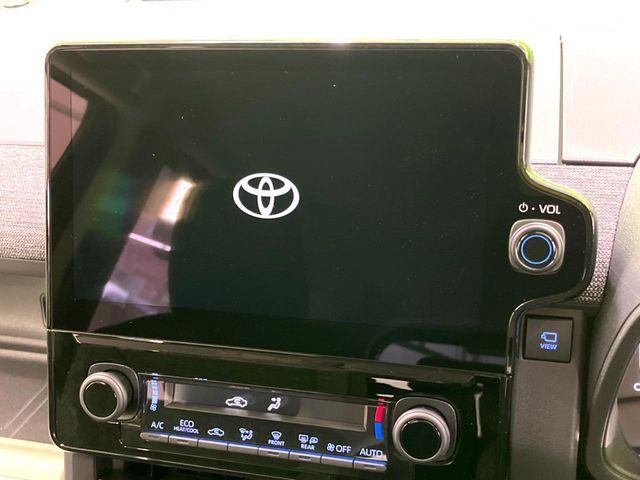【10.5インチ ディスプレイオーディオ】大画面のディスプレイはAppleCarPlayやAndroidAutoが利用可能。大きな画面でスマホナビアプリ等が利用いただけます♪