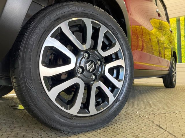 �y����15�C���`�A���~�z�C�[���z�O�ςɃ}�b�`���������A���~�z�C�[���𑕒����Ă���܂��B�e��ЊO�A���~�z�C�[����A�X�^�b�h���X�^�C�����戵�����Ă���܂��B���񂲑��k����������