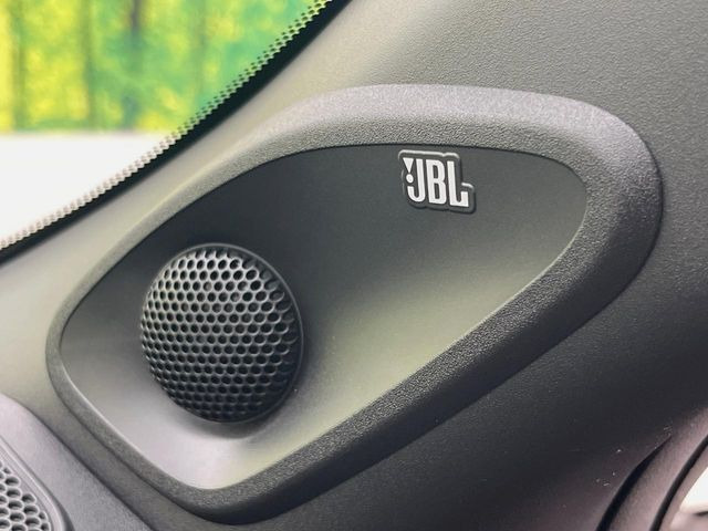 �yJBL�T�E���h�V�X�e���z����!60�N�ȏ�̗��j�̒��Ŕ|���Ă����Z�p�́A���E�L���̃X�s�[�J�[��Ђ̃T�E���h�����Ђ��y���݂���������