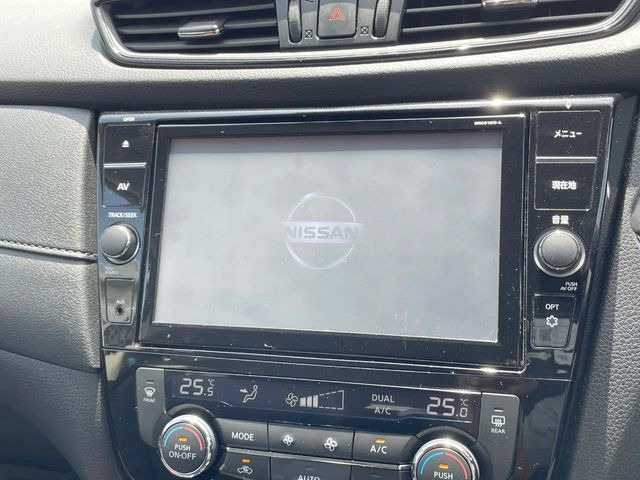 エクストレイル2.0 20Xi