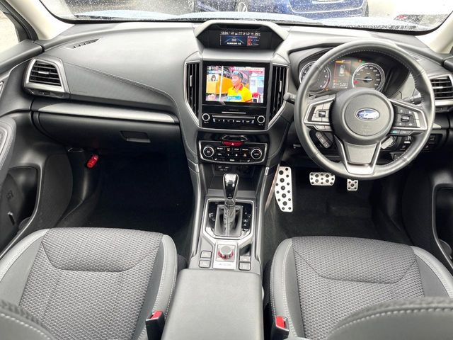 フォレスター2.0 アドバンス 4WD