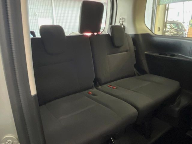 3��ڃV�[�g�͂�������ԗǍD����l�ł��������ƍ����Ē����܂��̂ŁA��l���ł̂��o���������N���N�ł��􂲉Ƒ��ŁA�C�̒m�ꂽ���ԂŁA�h���C�u�ɍs���̂��y���݂ł��ˁ�