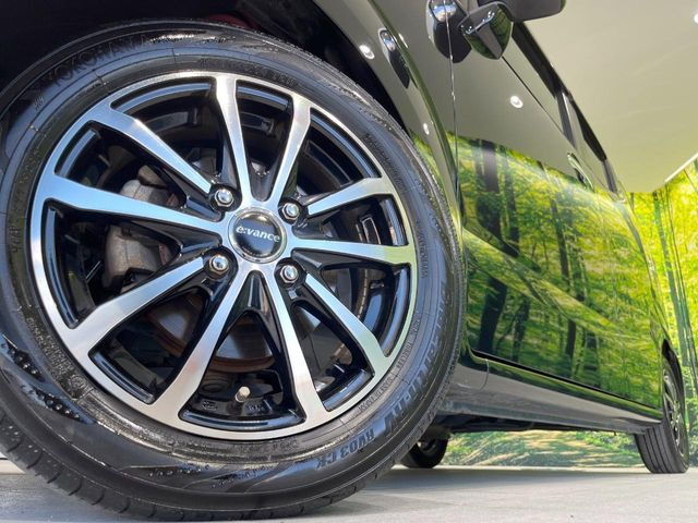 �y14�C���`�A���~�z�C�[���z�O�ςɃ}�b�`�����A���~�z�C�[���𑕒����Ă���܂��B�e��A���~�z�C�[����A�X�^�b�h���X�^�C�����戵�����Ă���܂��B���񂲑��k����������