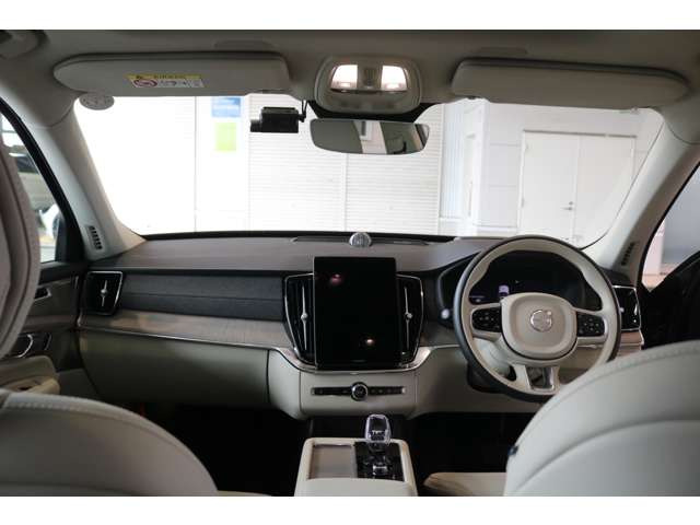 XC90ウルトラ B5 AWD 4WD
