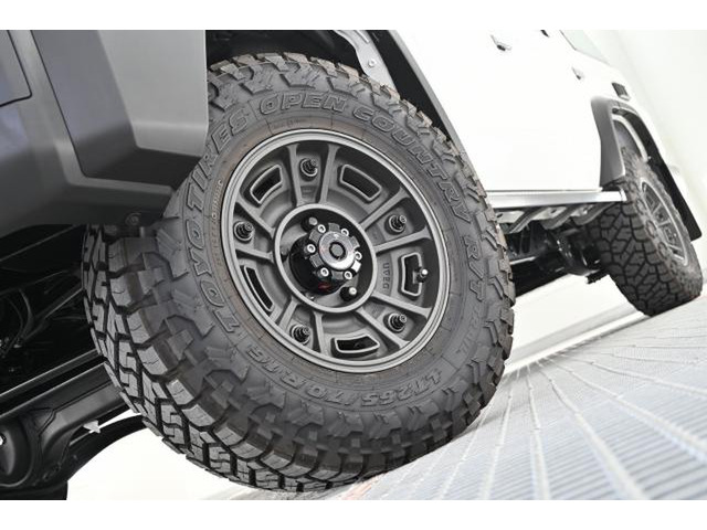 ランドクルーザー702.8 AX ディーゼル 4WD